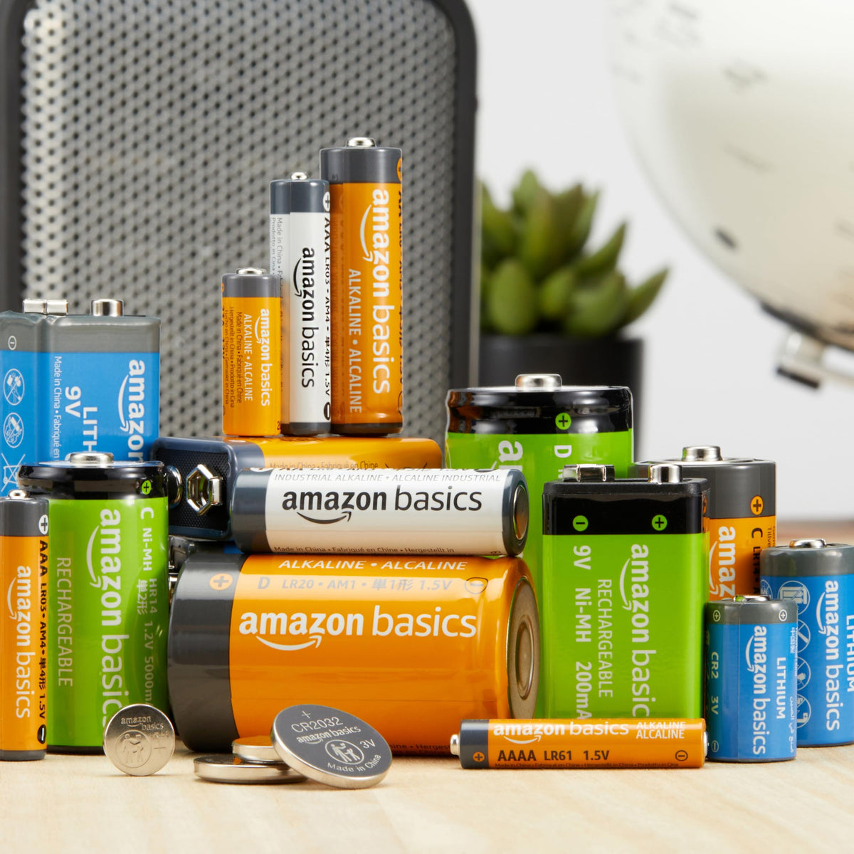 Amazon Basics AAA Long-Lasting Alkaline Batteries, 100-Count, 1.5 Volt, 10-Year Shelf Life, Reliable for Multiple Devices