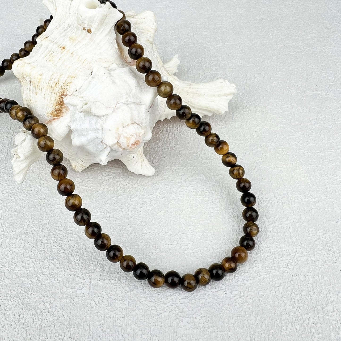 Green Aventurine Jade Necklace, Green Choker Necklace Healing Crystal Necklace with Pearl for Women, Handmade Necklaces Spiritual Jewelry for Women.