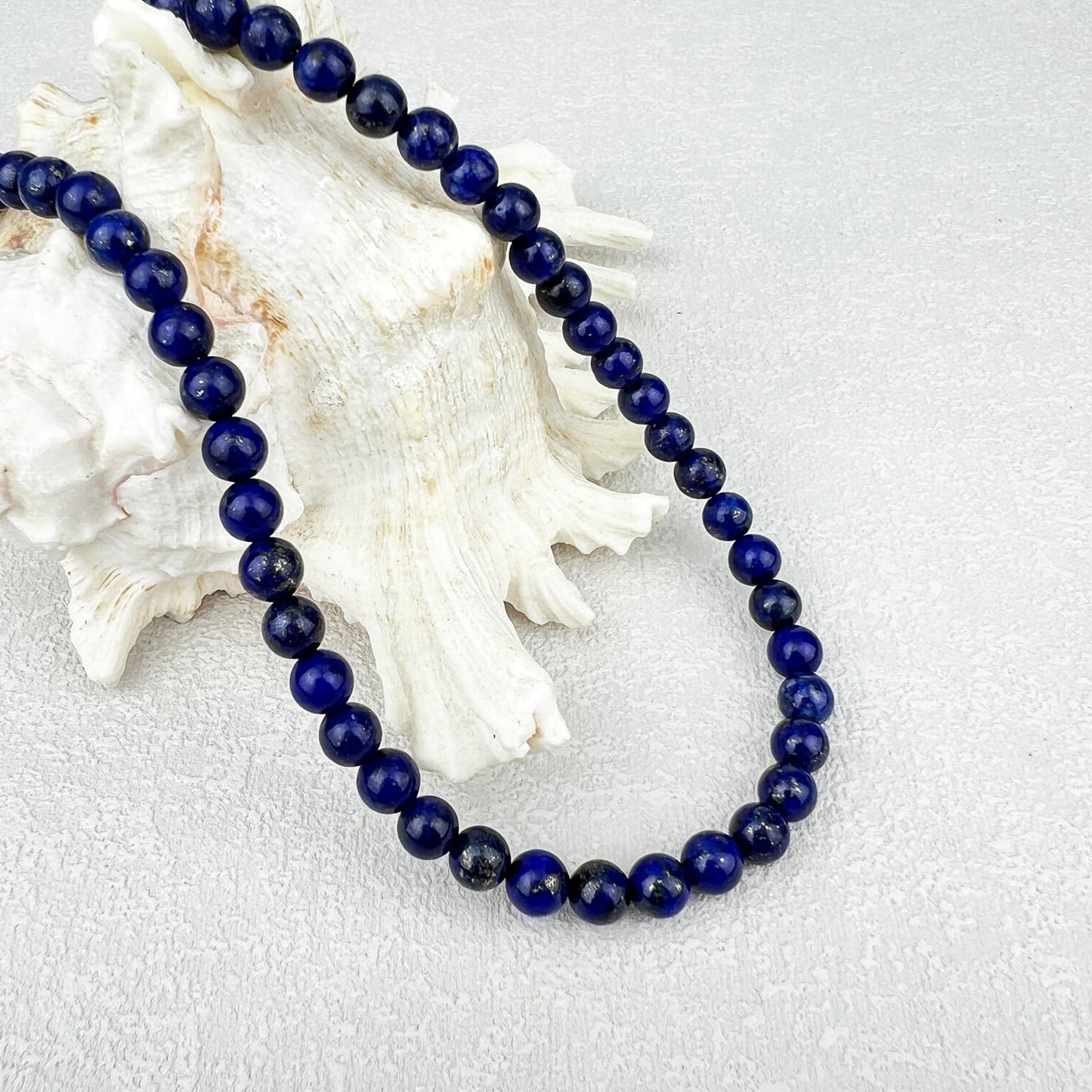 Green Aventurine Jade Necklace, Green Choker Necklace Healing Crystal Necklace with Pearl for Women, Handmade Necklaces Spiritual Jewelry for Women.